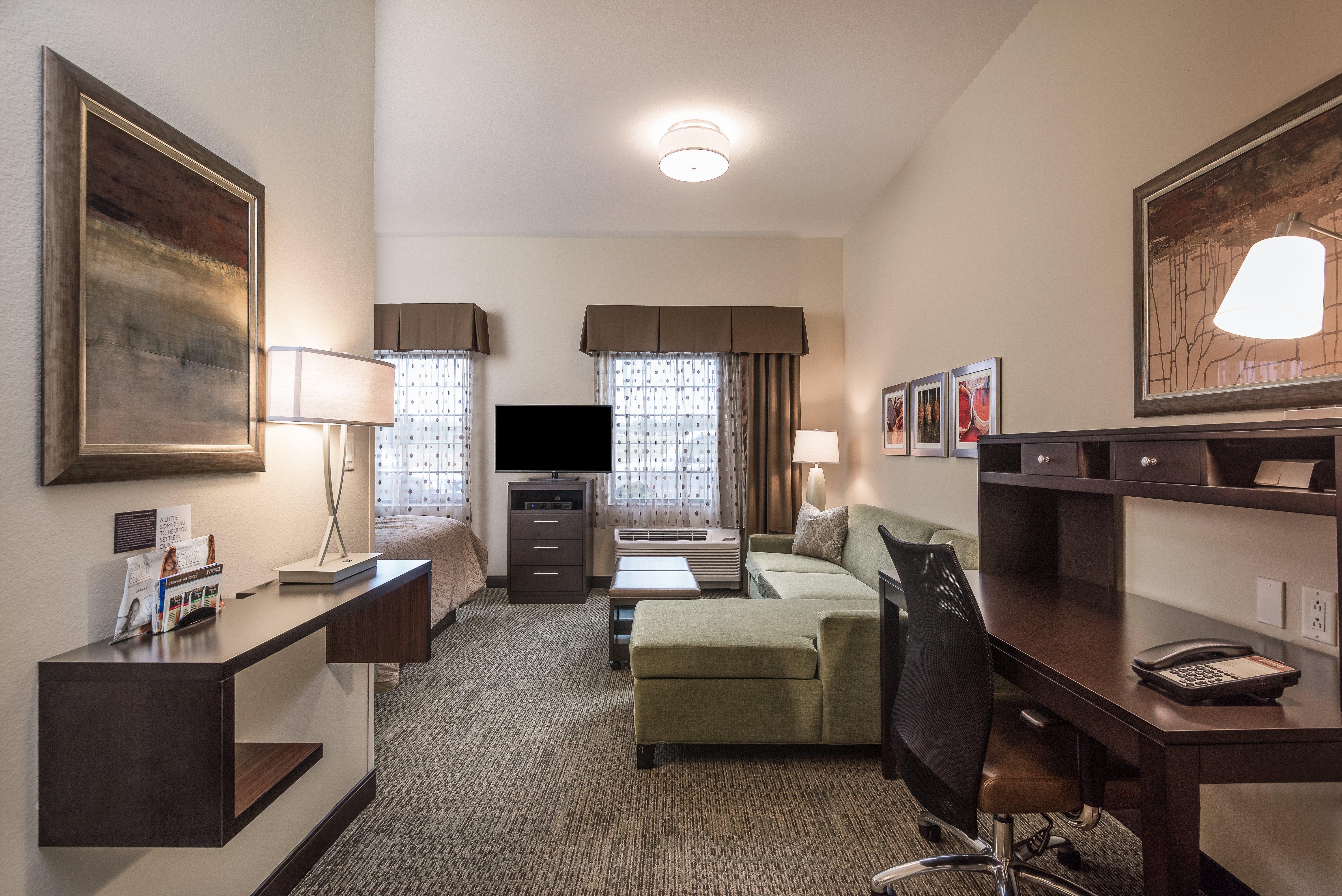 Staybridge Suites Eau Claire - Altoona By Ihg Экстерьер фото
