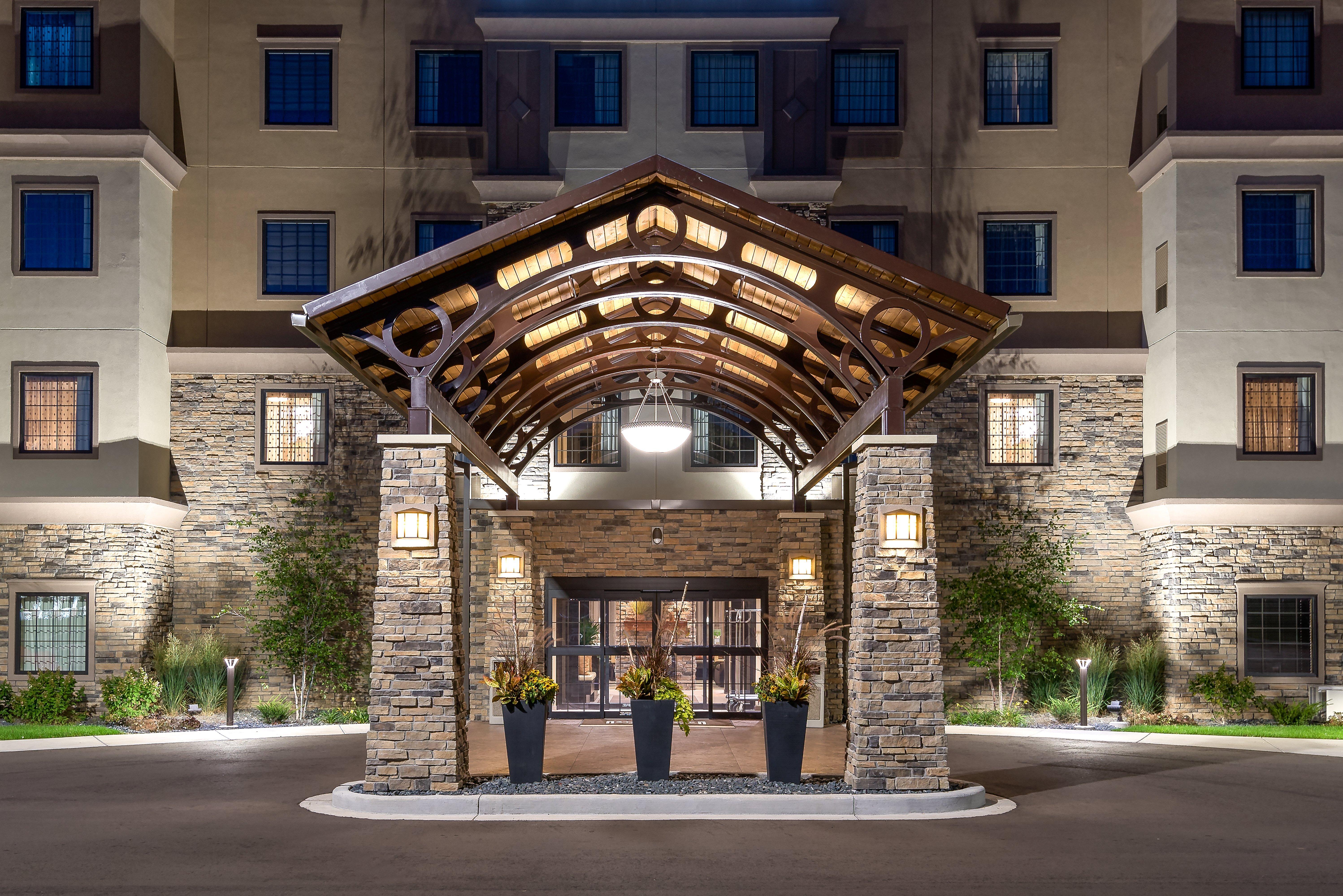 Staybridge Suites Eau Claire - Altoona By Ihg Экстерьер фото