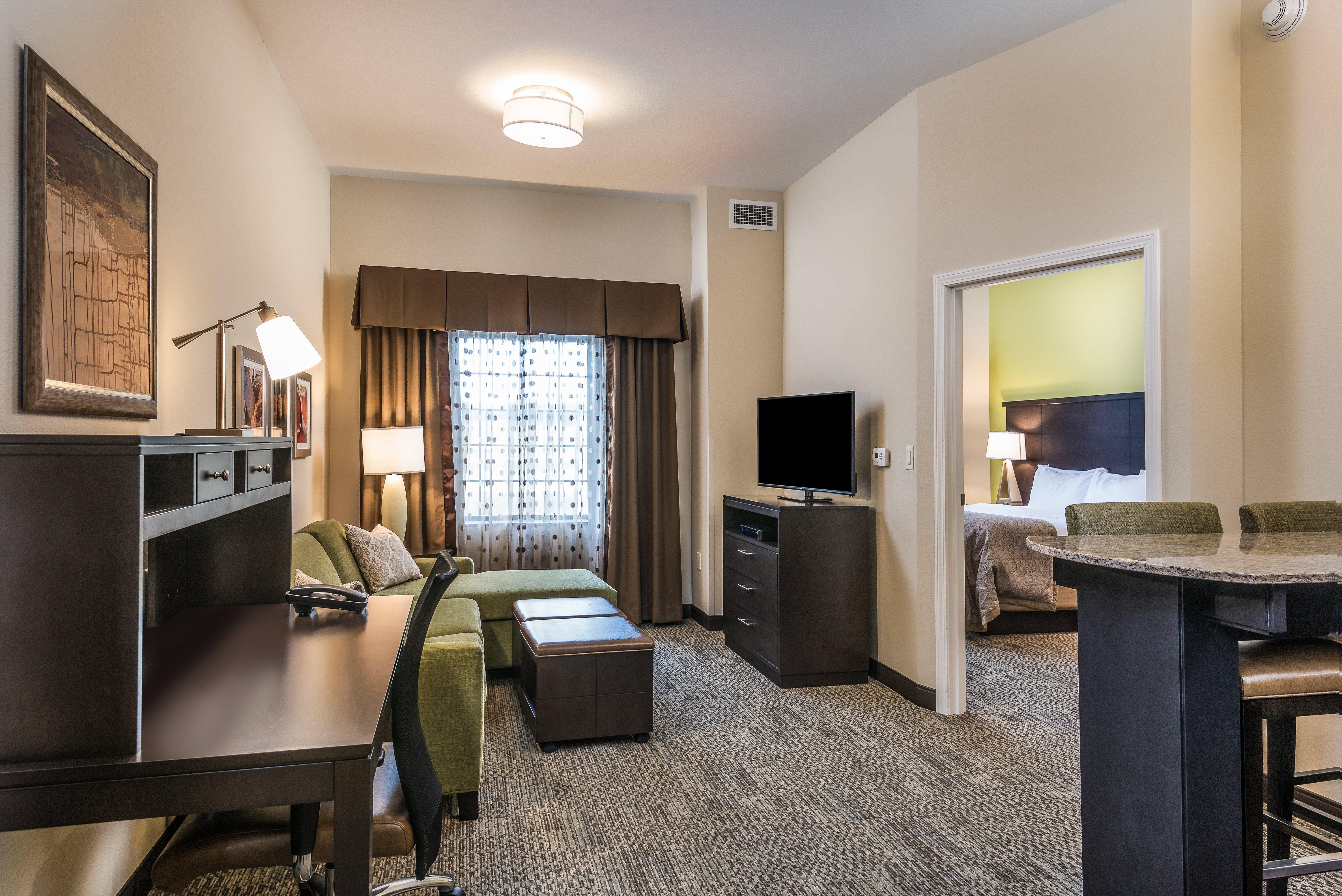 Staybridge Suites Eau Claire - Altoona By Ihg Экстерьер фото