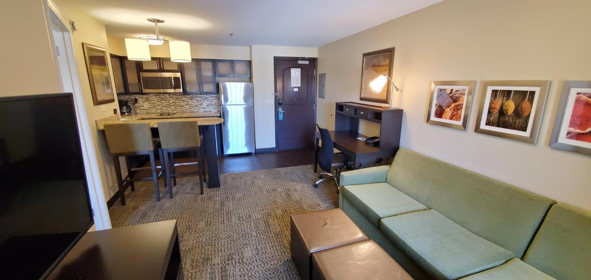 Staybridge Suites Eau Claire - Altoona By Ihg Экстерьер фото